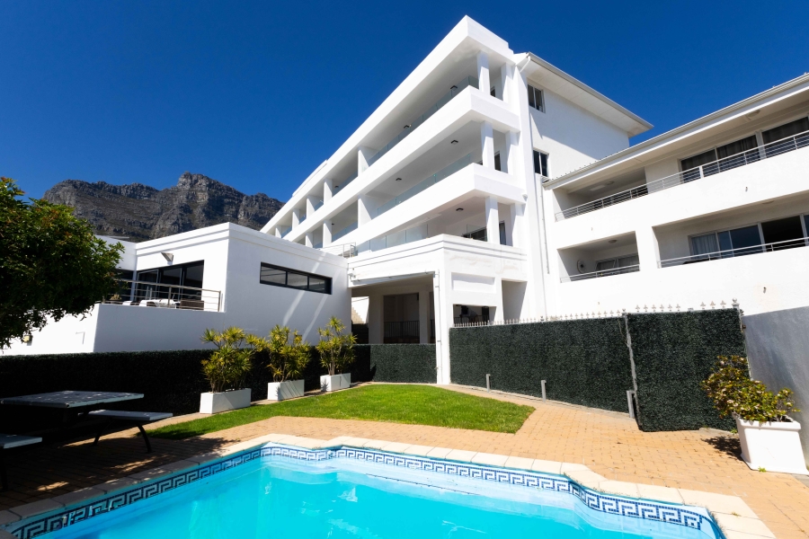 To Let 3 Bedroom Property for Rent in Camps Bay Western Cape